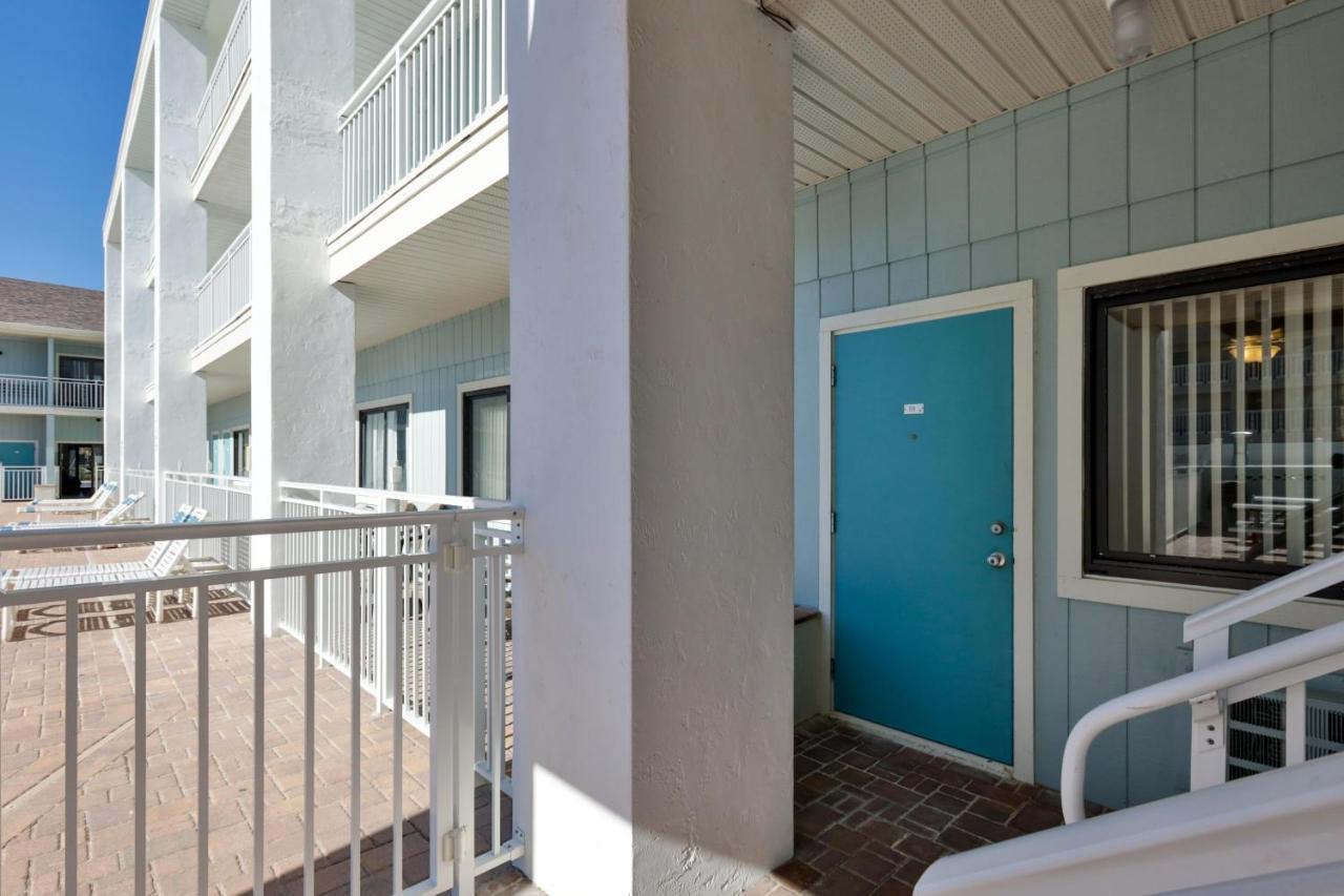 Hotel Coastal Waters Studio 111 - Pool Side Studio New Smyrna Beach Zewnętrze zdjęcie